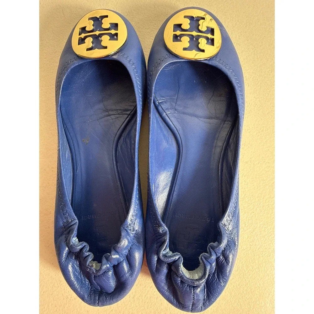 Tory Burch Reva Ballet Flats Royal Blue Leather Gold Logo Medallion Size 7.5